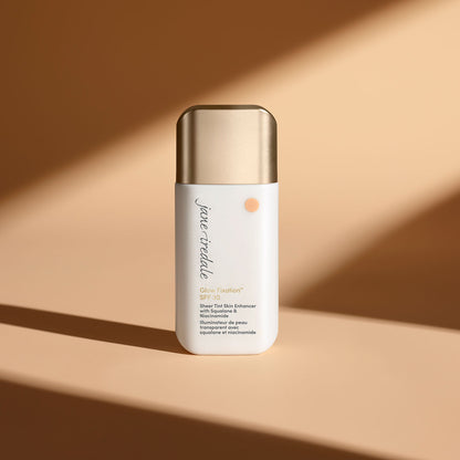 jane iredale - Glow Fixation SPF 30 Sheer Tint Skin Enhancer - Medium to Medium Dark