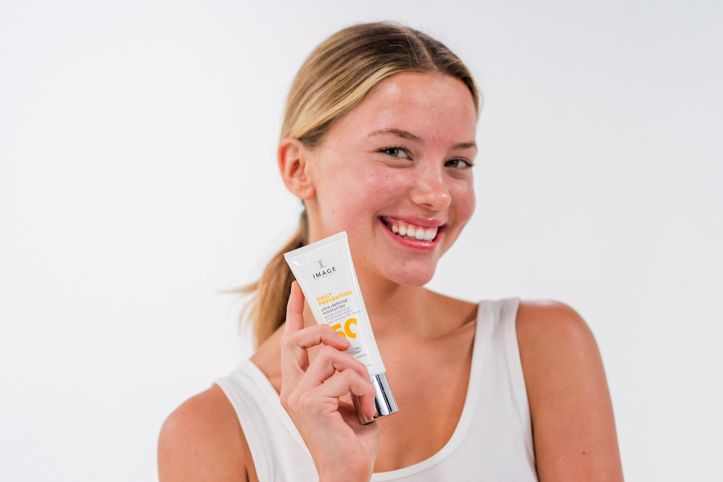 DAILY PREVENTION ULTRA DEFENSE MOISTURIZER SPF 50