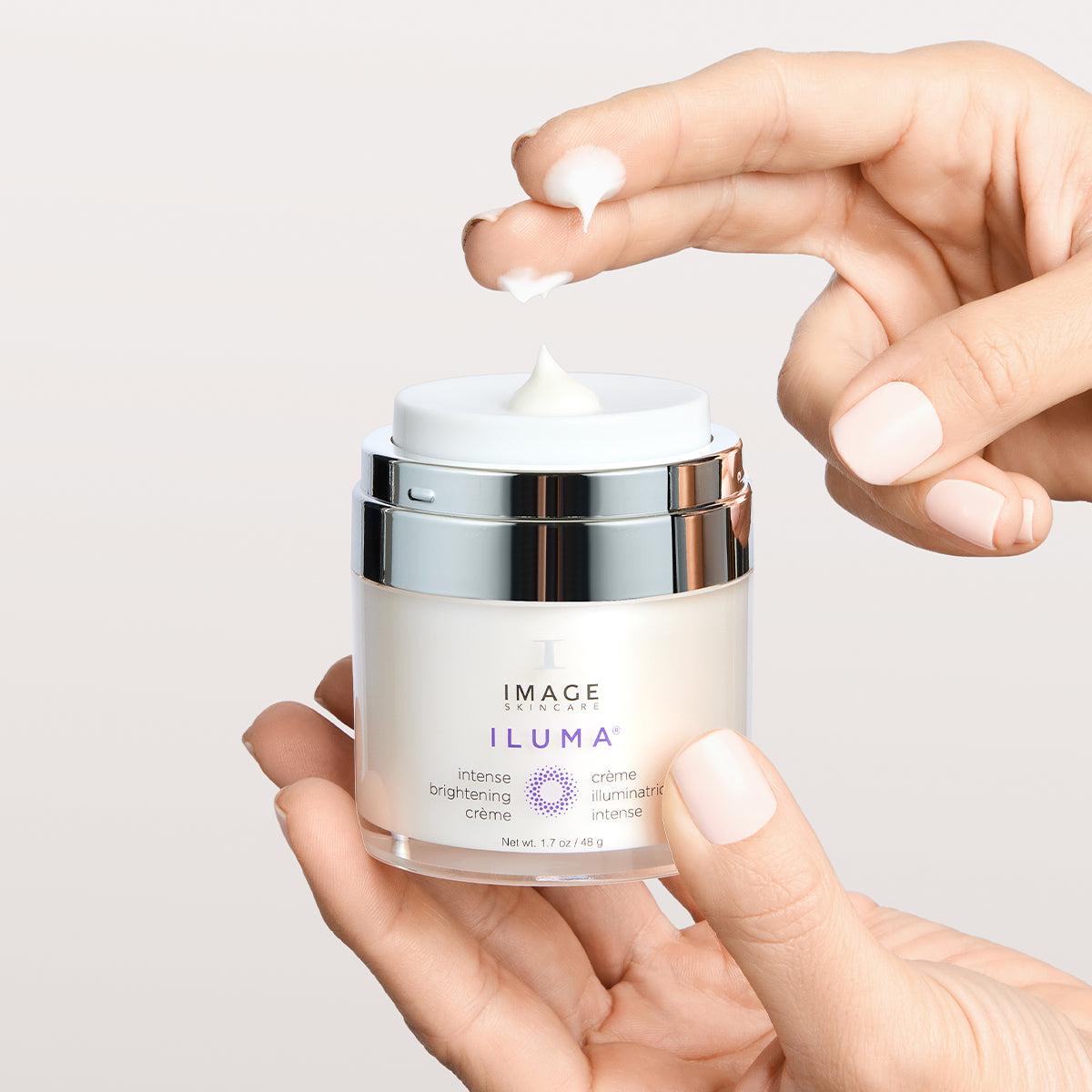 ILUMA™ INTENSE BRIGHTENING CRÈME